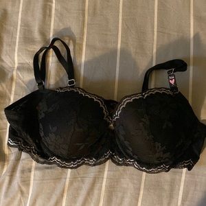 NWOT VS Bra 36B